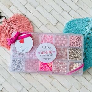 NEW Valentine DIY Bead Kit - Pink